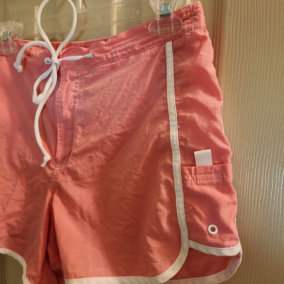Retro board surf shorts sz 10 coral pink - white piping - Picture 4 of 12